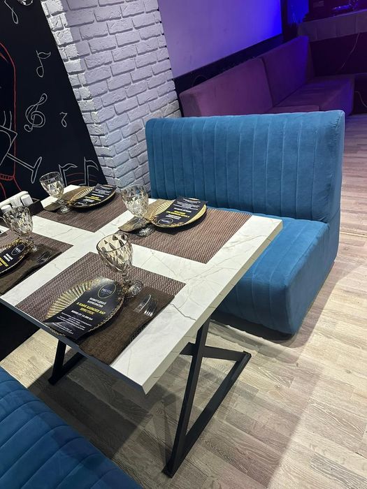 Диваны для кафе ресторанов готовые