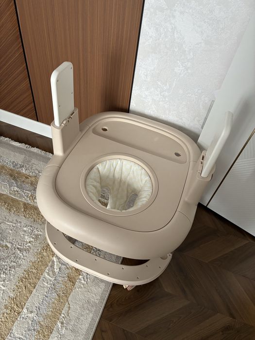 Продам стул для кормления 3 в 1