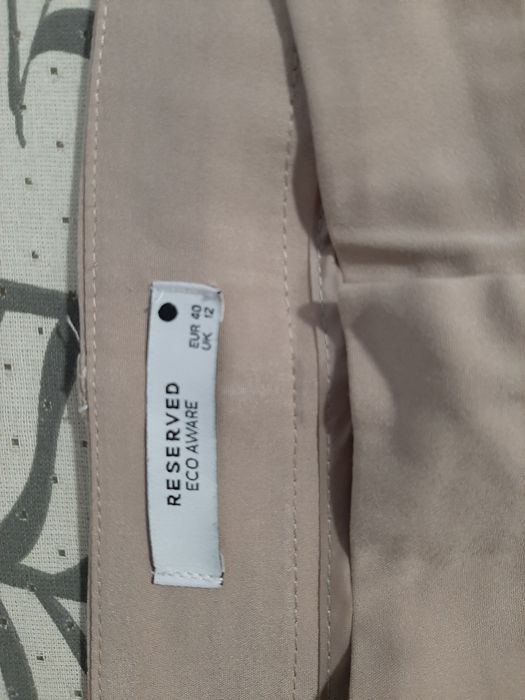 Camasa si pantaloni(se vinde si separat)