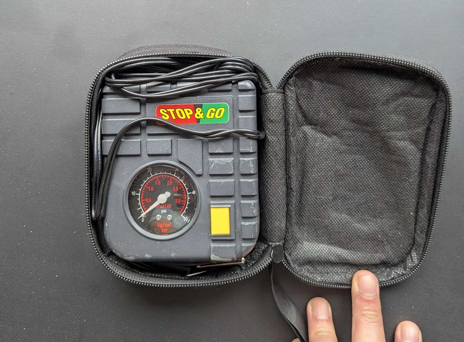 MINI COMPRESOR pentru motociclete, biciclete sau atv-uri