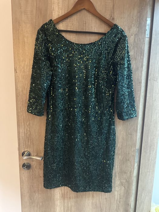 Рокля за предстоящите празници-Л размер