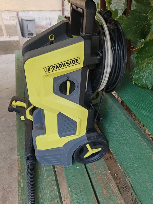 Aparat de spălat cu presiune Parkside 150 bari