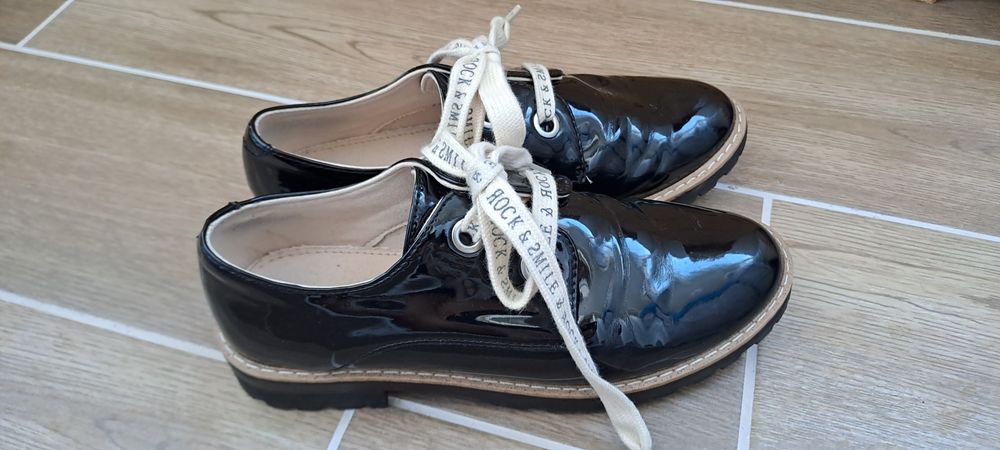 Детски боти и обувки ZARA