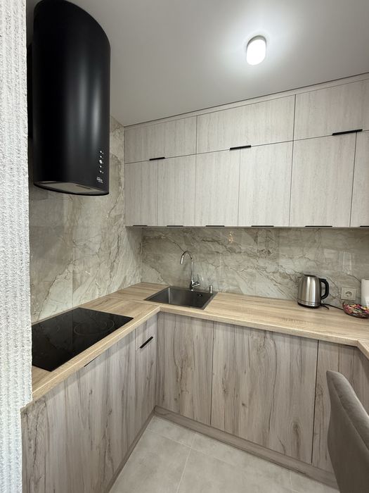 Однокомнатная студия посуточно