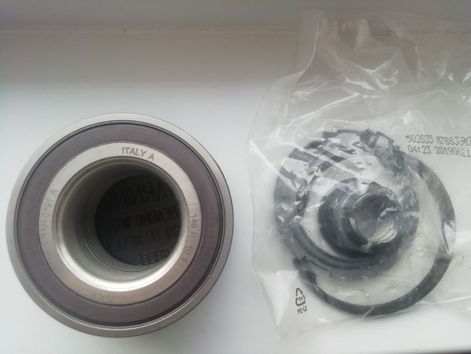 Подшипник передней ступицы Renault, Lada