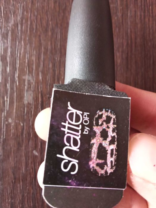 Лак за нокти напукващ