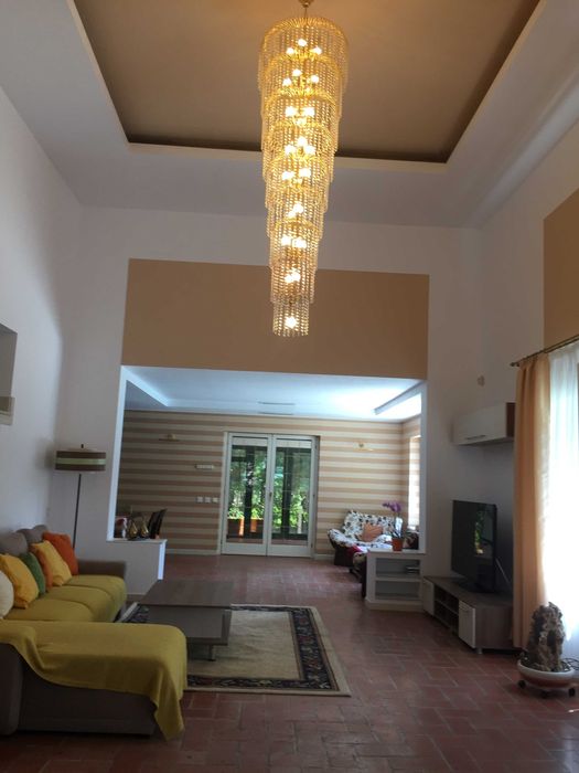 Vilă de Lux | Recent Renovată & Mobilată | Piscină & Grădină 1200 mp