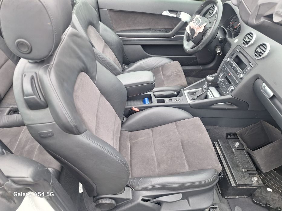 Dezmembrez Audi A3 cabrio 2011 motor 1.2 tsi CBZ