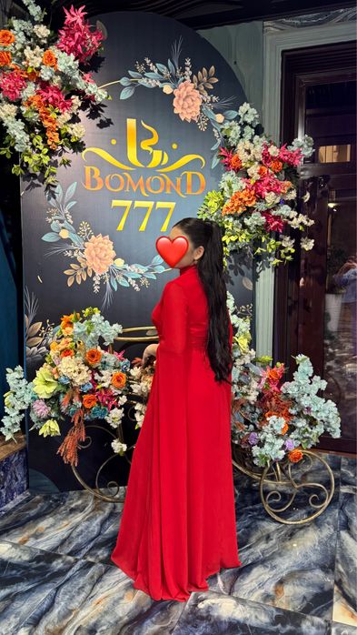 Продаю платье б/у