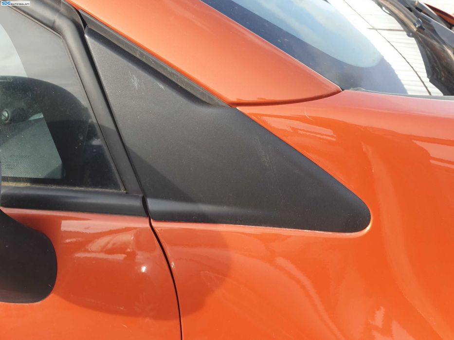 Ornament Plastic Aripa Dreapta Fata Renault Captur 2013 - 2019 [K7513]