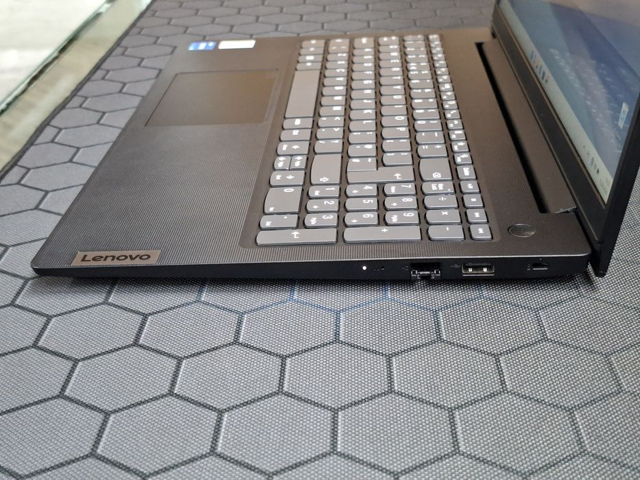 Lenovo ideapad ноутбук сотилади