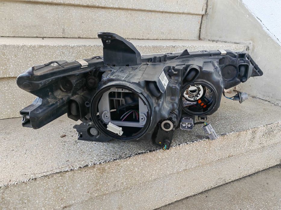 Фар Mitsubishi Outlander LED ляв Оригинален