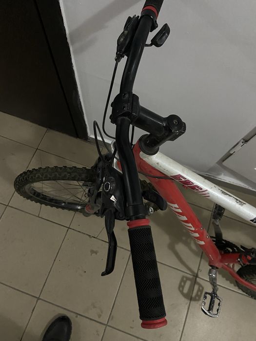 Велосипед в хорошем состояний