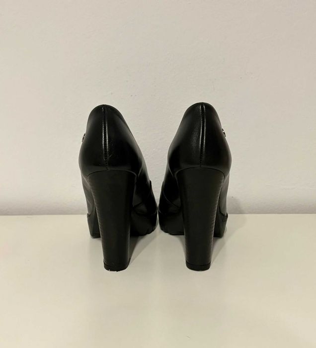 Pantofi de piele cu toc Maciejka