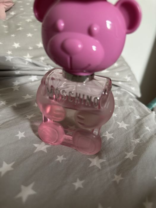 Продам духи Moschino 50мл