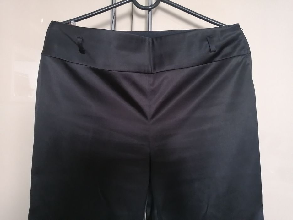 Женские брюки атласные