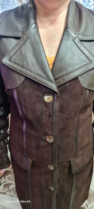 Продам натуральный плащ.