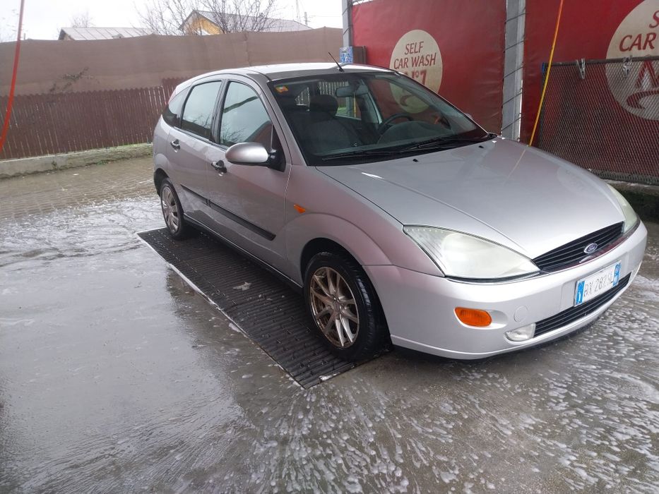 Ford Focus  2002