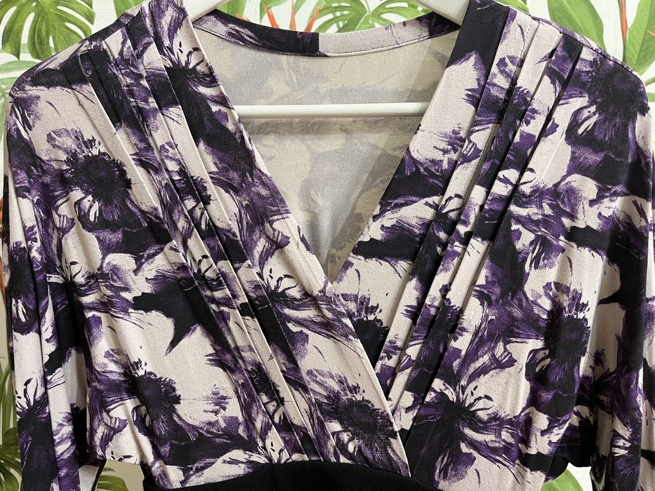 Rochie scurta cu mâneca lunga