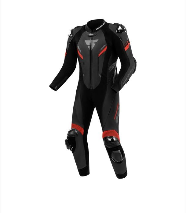 Vând costum moto!