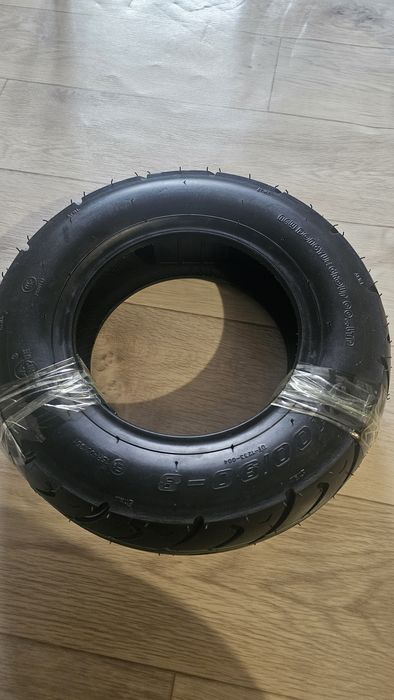 Бескамерная шина 100/90-8