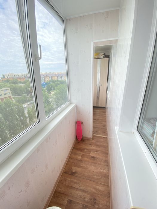 Продаётся в 4 микрорайоне 3-х комн. квартира