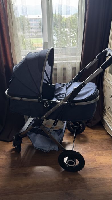 Продам коляску прогулочную