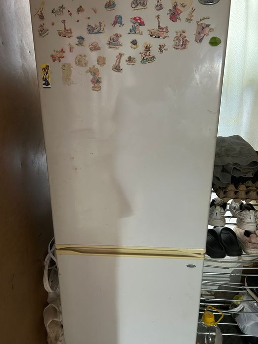 Продам холодильник