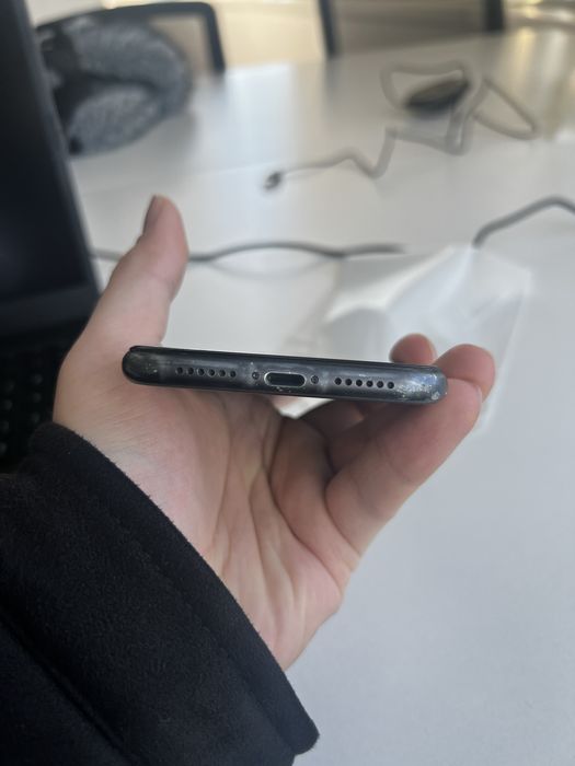 Iphone 11 64gb читайте описание 6/10