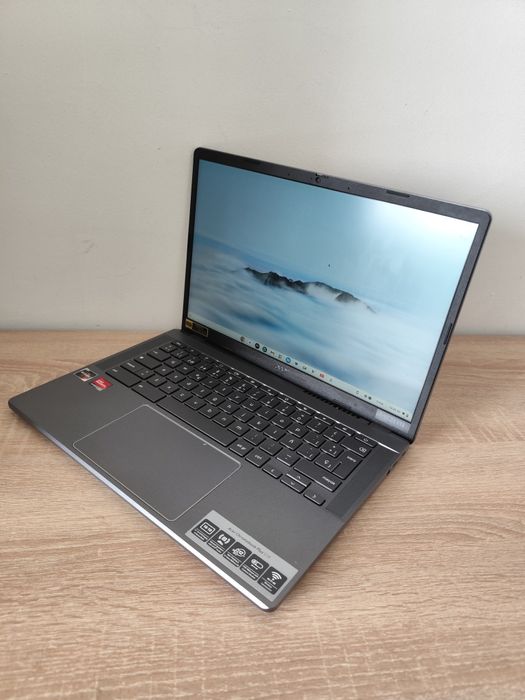 ASUS Chromebook Plus CX5403