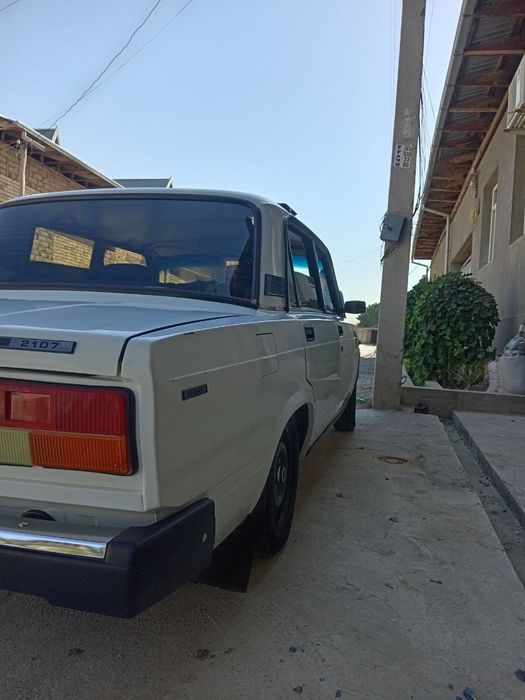 Vaz 2105 Pasadkada  AFORMITGA sotiladi