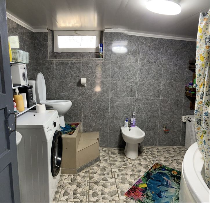 Продам дом в есике