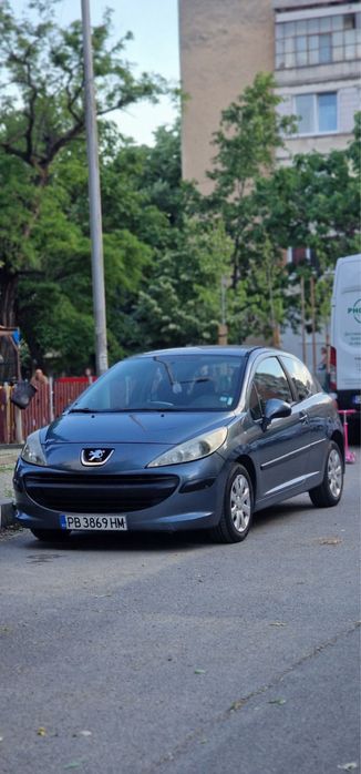 Продава се Peugeot 207 – 2007 г. | 1.4 бензин | 75 к.с.