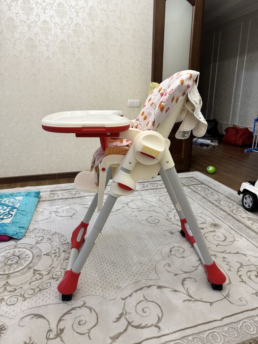 Отдам стул для кормления