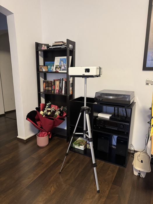 Videoproiector Epson CO-FH01 in garantie