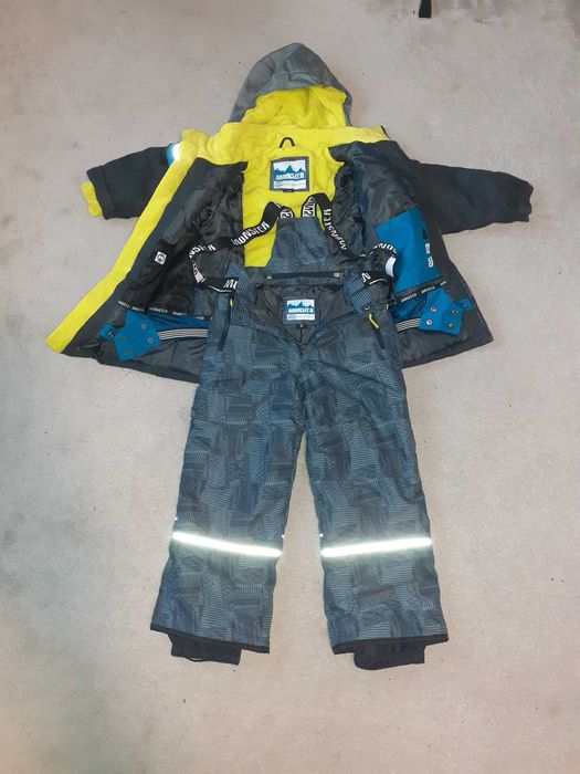 Costum ski impermiabil