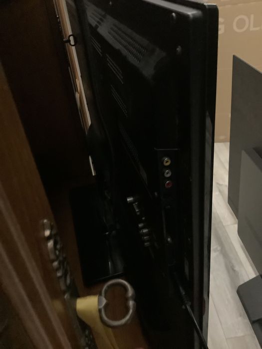 Телевизор Панасоник