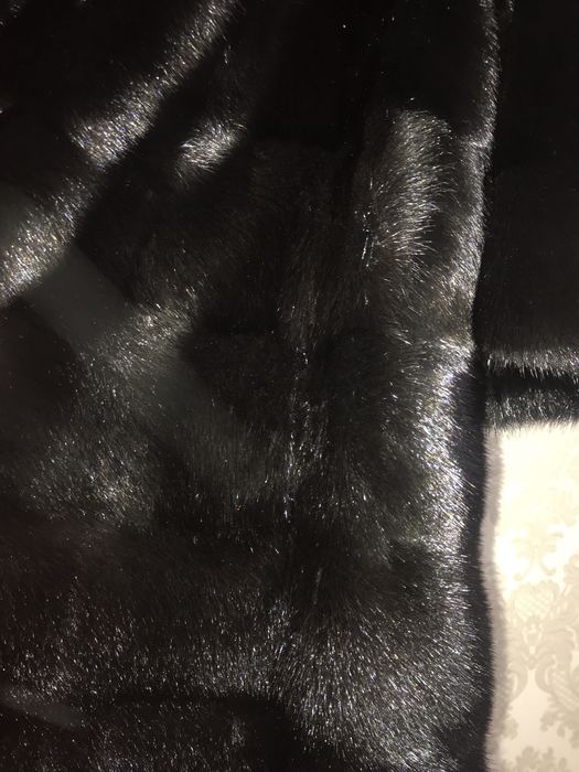 Норковая шуба черный брилиант.