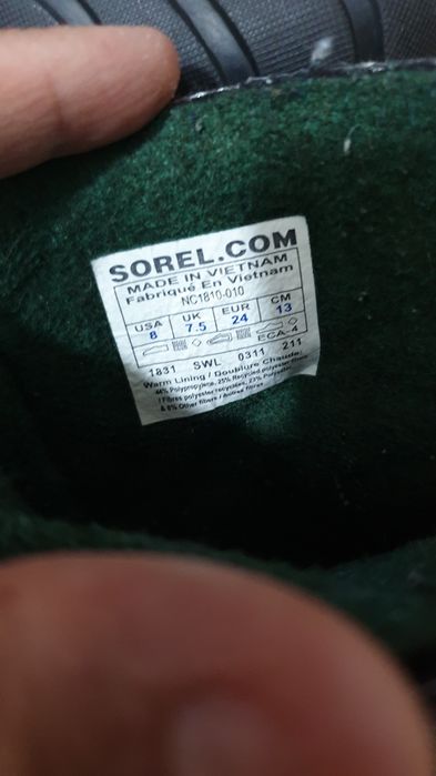 Продам детские сапоги