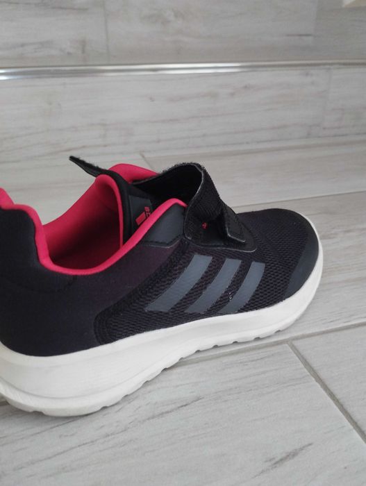 Маратонки на Adidas