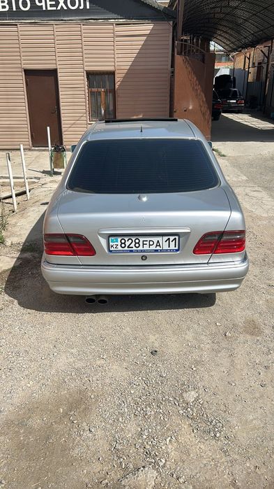 Бампер Мерседес 210 Е50 обвес пороги тюнинг