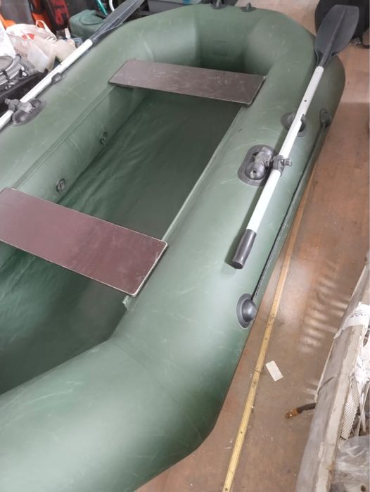 Продам надувную лодку