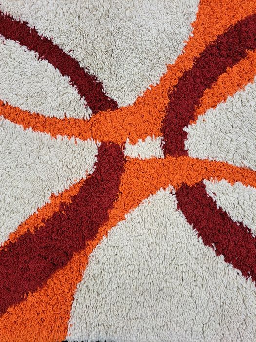 Covoare shaggy , stare bună