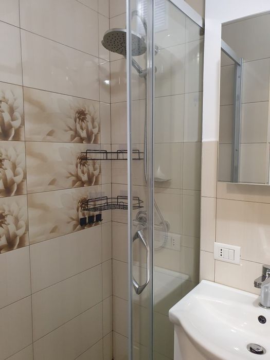 Apartament de inchiriat 3 camere Targu Ocna