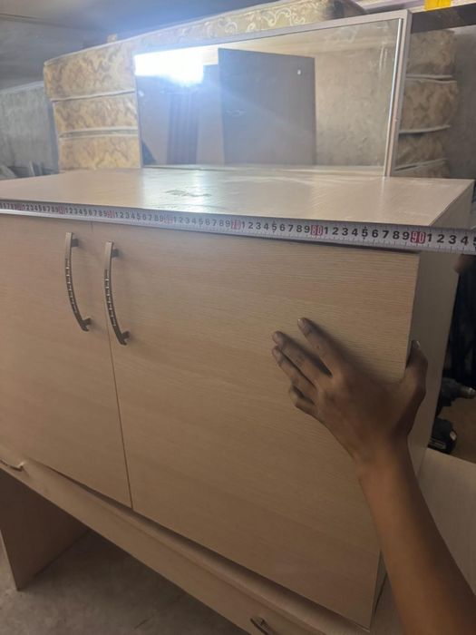 Комод и тумбочка