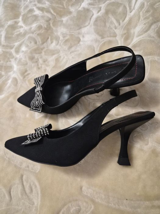 Sandale noi cu toc, m 39