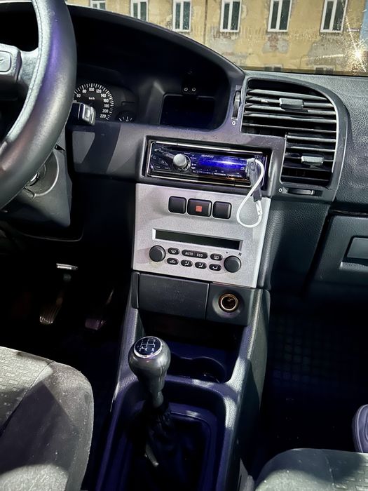 Opel Zafira A - 2.2 DTI / 125 к.с. / 7 места