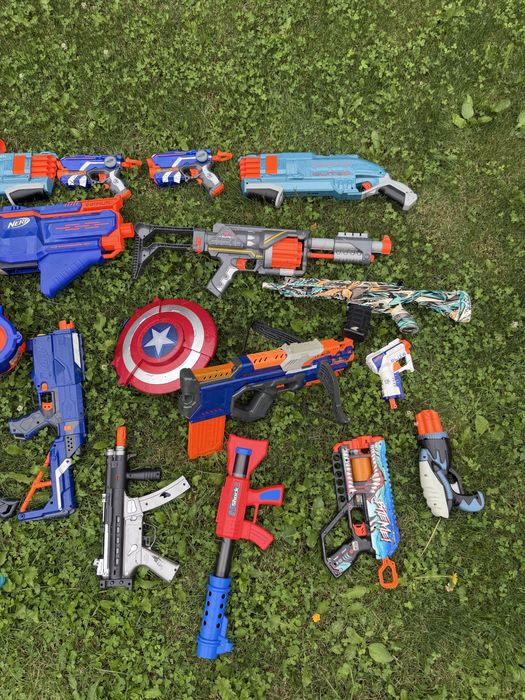 Пистолет автомат  Nerf