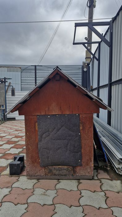 Продам будку для собаки