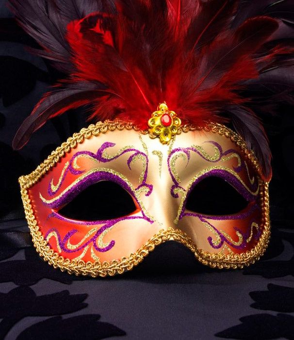 Карнавальная маска